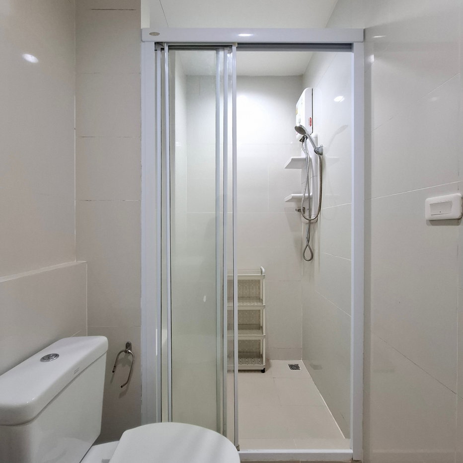 picture The Base Uptown Condominium For Sale - 8/10