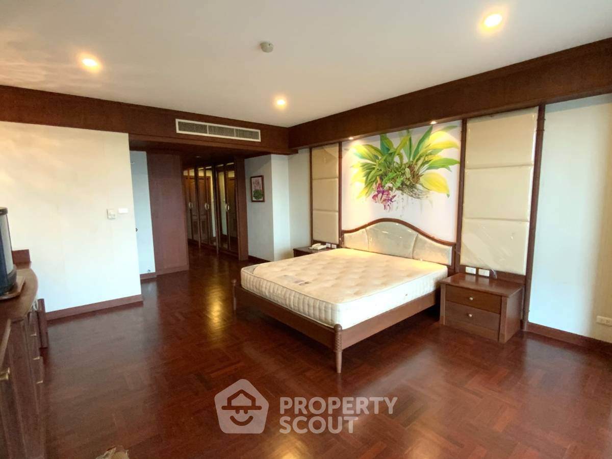 รูป คอนโด 3 ห้องนอน ขนาด 276 ตร.ม. ชั้น 24 PM Riverside Condominium (ID 375206) - รูปที่ 16/20