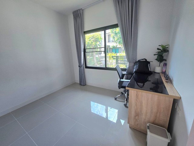 picture Thailand House for rent 3 bedroom 42 Square Wa 40000 THB per month. - 6/24