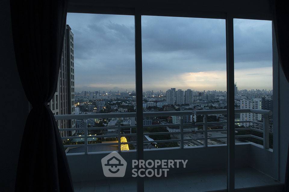 รูป คอนโด 3-ห้องนอน ที่ โฟร์ วิงส์ เรสสิเด้นส์ ใน หัวหมาก (ID 323367) - รูปที่ 1/3