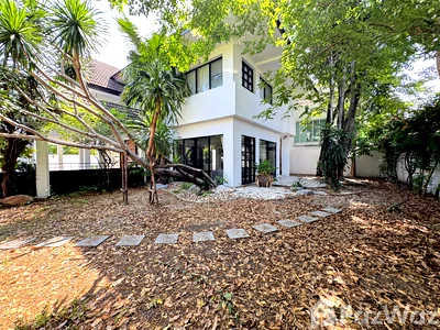 Houses for rent Surao Ban Don Pier : House 4bedroom for rent in Thonglor 6880649