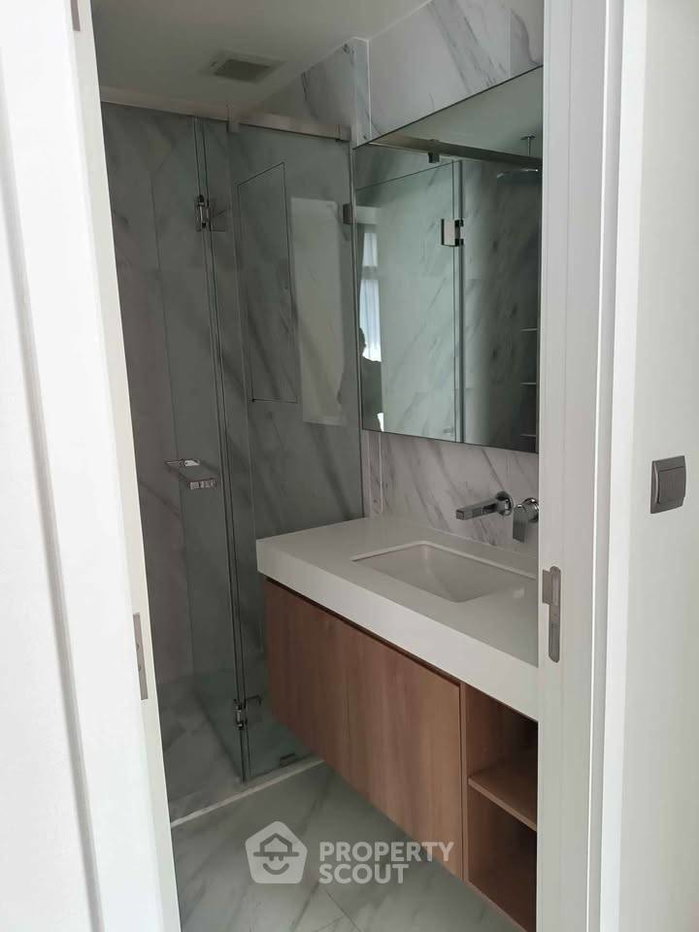 รูป คอนโด 2 ห้องนอน เลี้ยงสัตว์ได้ Muniq Sukhumvit 23 ชั้น 29 ใกล้ MRT สุขุมวิท (ID 3438335) - รูปที่ 9/18