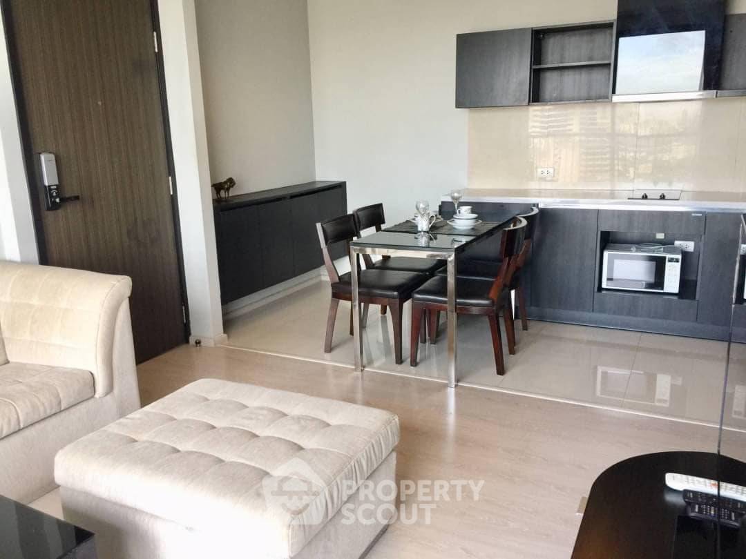 picture 2-BR Condo at Rhythm Sukhumvit 44/1 near BTS Phra Khanong (ID 1515352) - 4/8