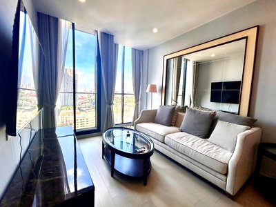 Condos for rent : For Rent 🏢 Noble Ploenchit | 82,000 THB/month (Negotiable)
