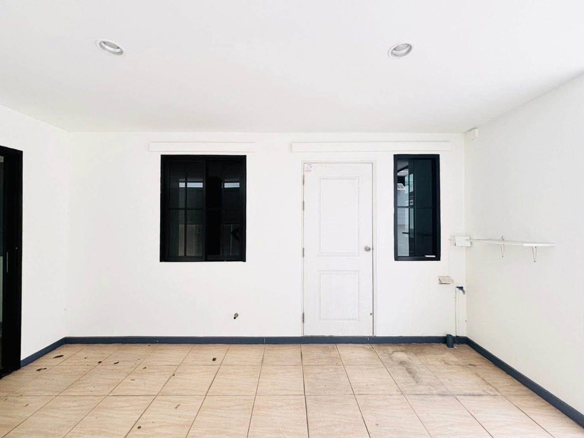 รูป ขายบ้านเดี่ยวหลังริมหลังใหญ่ ม.มณีรินร์ไพรเวทซี่ ศรีราชา - รูปที่ 15/26