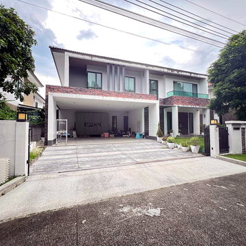 ขายบ้านเดี่ยว เดอะแกรนด์ บางนา-วงแหวน 85.5 ตร.วา 3 นอน 4 น้ำ แอร์ครบทุกห้อง จอดรถ 3 คัน 13.9 ล้านบาท