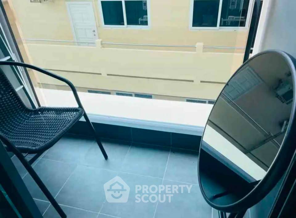 picture 1-BR Condo at Siam Oriental Star close to Phratamnak (ID 3438777) - 12/12