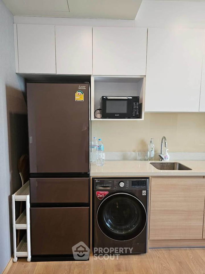 picture 1-BR Condo at Noble Around Sukhumvit 33 near BTS Phrom Phong (ID 3441788) - 9/13