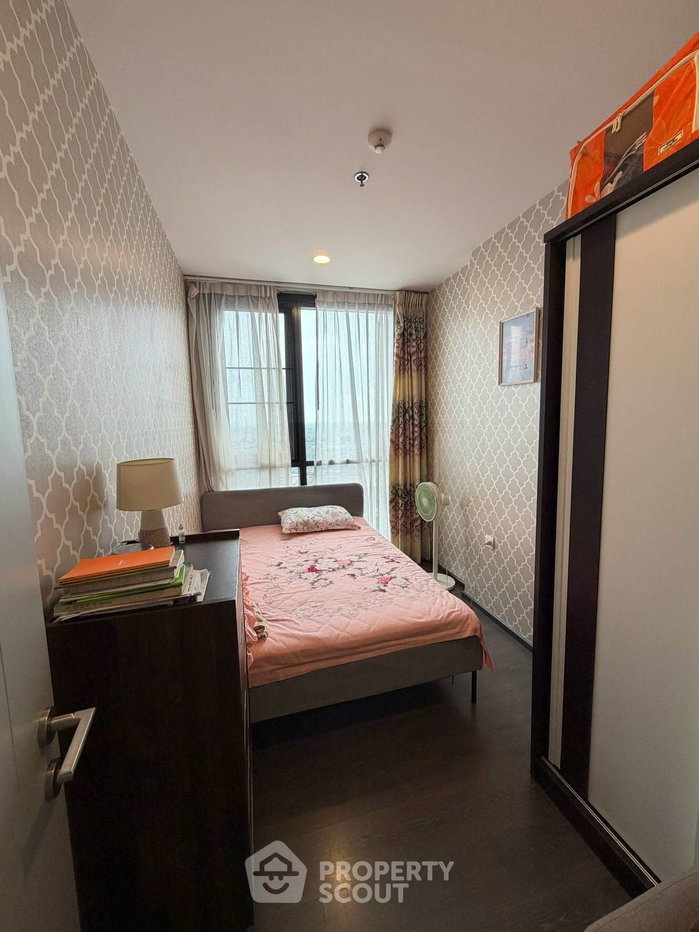 รูป คอนโด 2 ห้องนอน ชั้น 20 ที่ Oka Haus Sukhumvit 36 ใกล้ BTS ทองหล่อ (ID 3439436) - รูปที่ 4/6