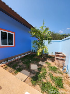 A Piece of Blue Heaven: Rent this 1BR & 1B House in Prime Sakhu Location 1391410
