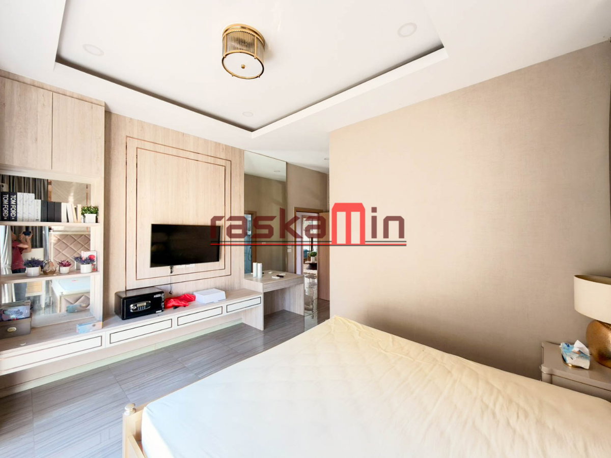 รูป Baan Dusit Pattaya Hill บ้านขาย 4 ห้องนอน พร้อมสระว่ายน้ำส่วนตัว - รูปที่ 32/36