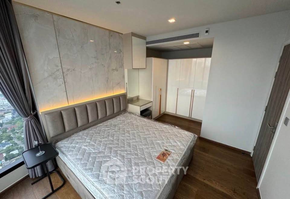 picture 42nd-Floor 1-BR Ideo Q Sukhumvit 36 Near BTS Thong Lor (ID 3441823) - 2/16