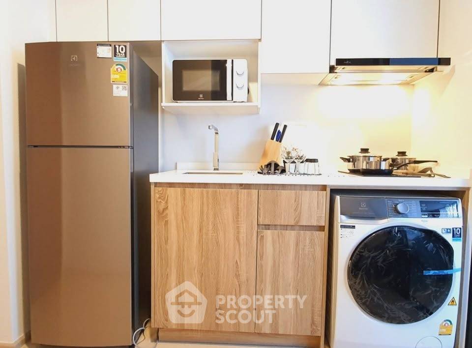 รูป ราคาดี 1 ห้องนอน Noble Ambience Sukhumvit 42 ใกล้ BTS Ekkamai 300 ม. (ID 3438318) - รูปที่ 4/8