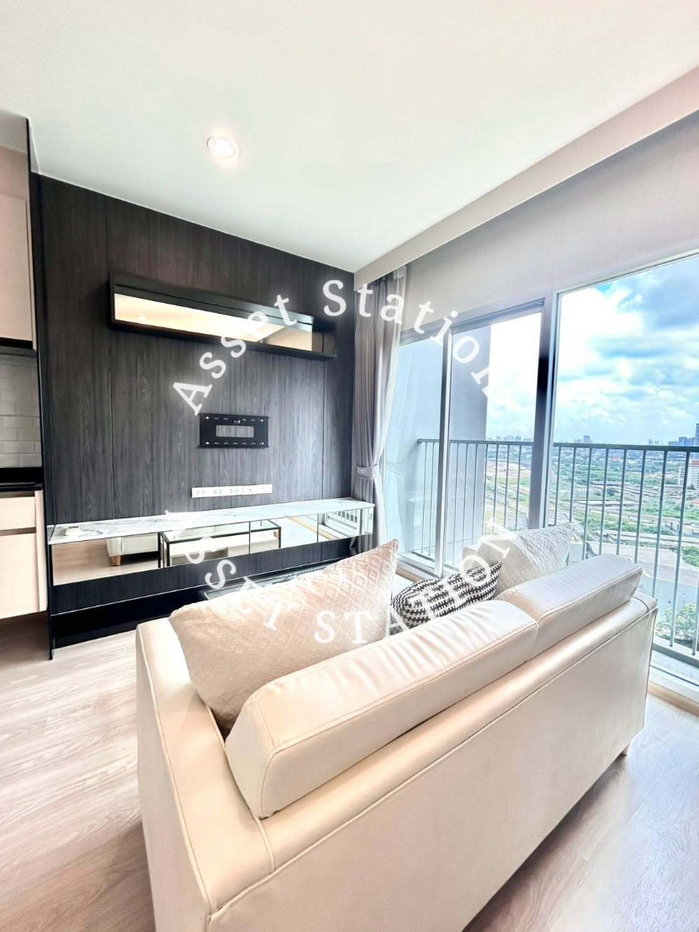 picture ð
Noble Revolve Ratchada, located near the Asok BTS station and Esplanade Ratchada - 6/12
