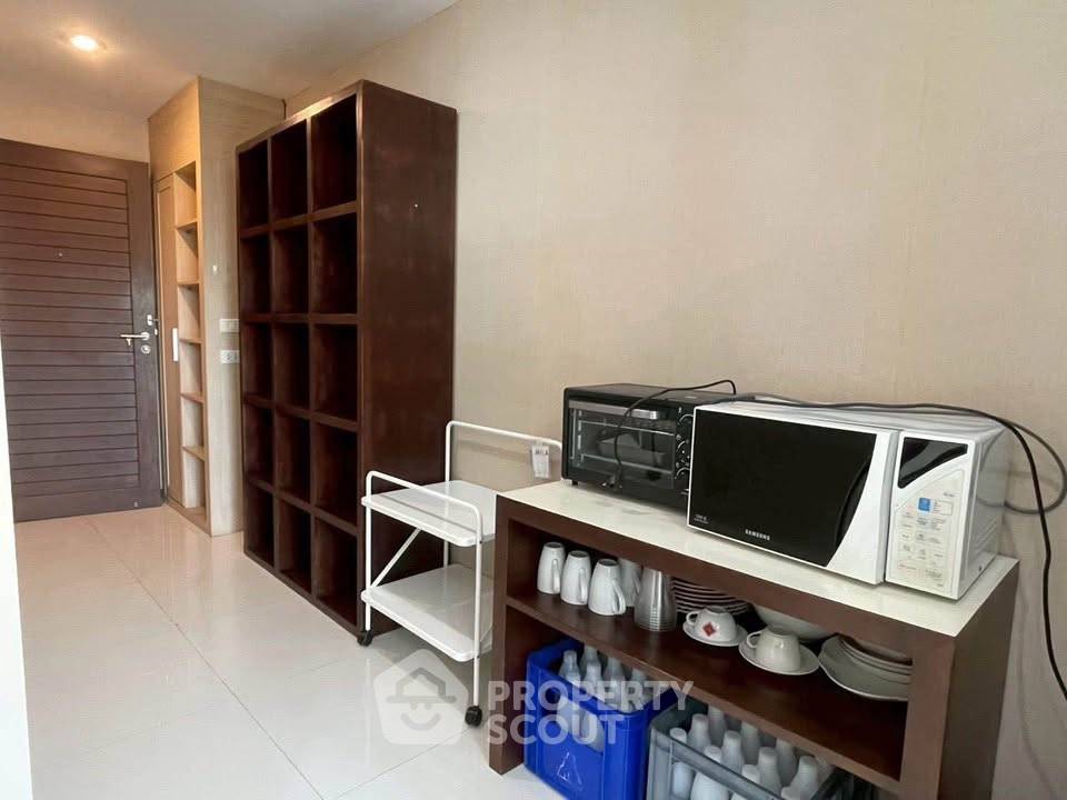 picture 1-BR Condo at Peak Condo close to Phratamnak (ID 3438496) - 5/9