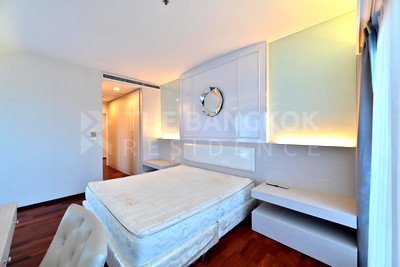 Condos for rent : Price better than expected!! Noble Ora Thonglor