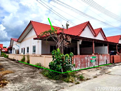 Townhouses for sale Rayong : TOWN HOUSE 32 Sq.w. Muang Rayong Rayong for 1.5M