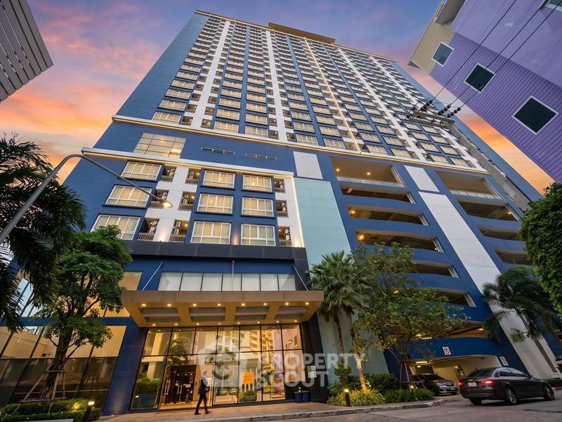 picture 23rd-Floor 2-BR Ladda Condo View For Rent (ID 3442101) - 1/14