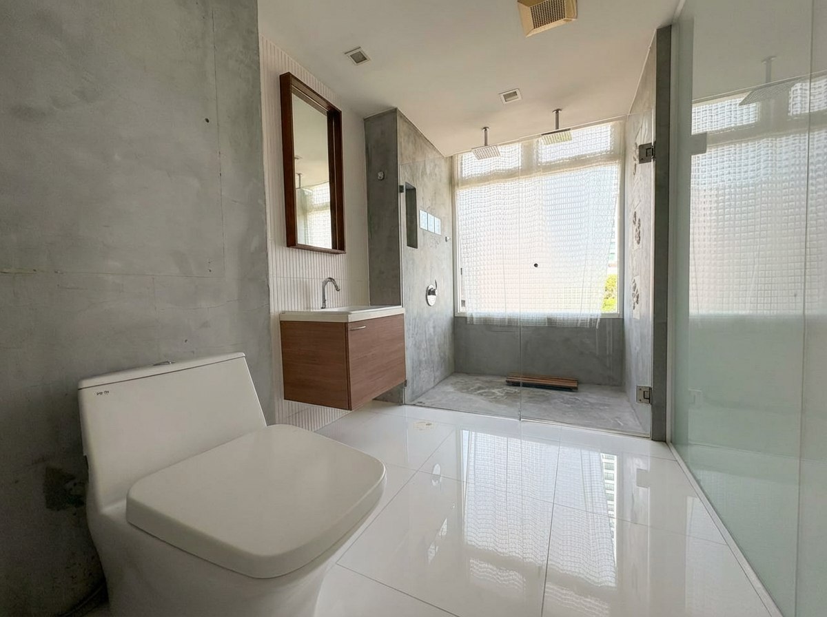 picture The Fine@River for Rent 1BR 81.5 sqm near BTS Krung Thon Buri 5,990,000 THB ð - 8/9