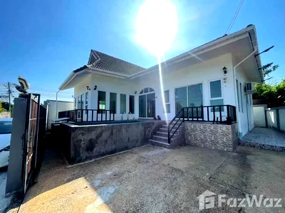 Houses for sale Hua Hin Prachaubkirikhan : 3 Bedroom Villa for sale in Hua Hin City, Prachuap Khiri Khan  6878946