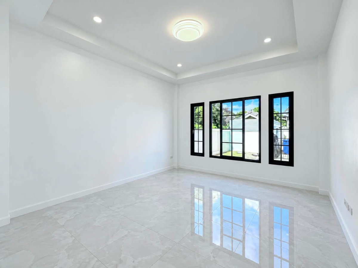 รูป ขายบ้านเดี่ยวใหม่ เนื้อที่เยอะ ม.ไอร่า โฮม ( AIRA Home ) บางละมุง - รูปที่ 2/17