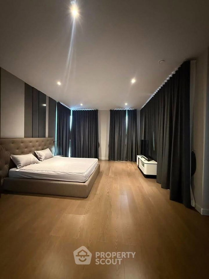 รูป บ้าน 4 ห้องนอน ขนาด 544 ตร.ม. ที่ Malton Gates Krungthep Kreetha (ID 3435292) - รูปที่ 3/8