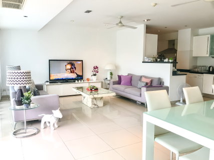 Spacious 2 Bed Condo for Sale The Park Jomtien Pattaya CS4640