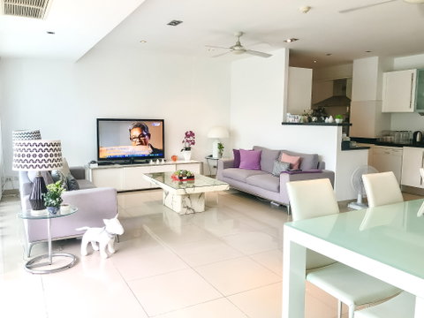 Spacious 2 Bed Condo for Sale The Park Jomtien Pattaya CS4640