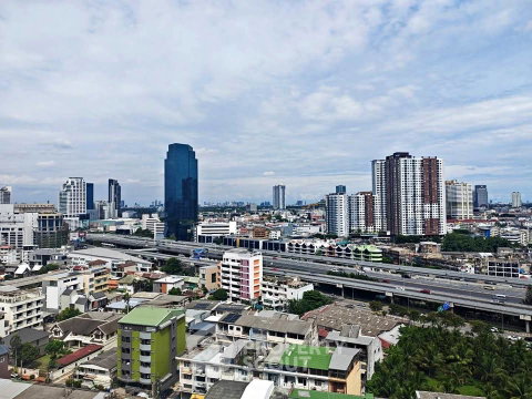 2-BR Condo at Lumpini Place Ratchada-Sathu close to Sathu Pradit (ID 3435902)