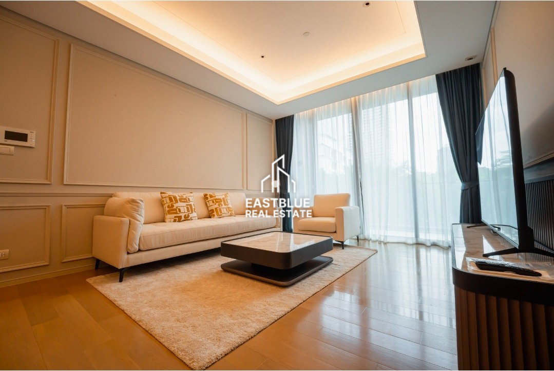picture For Rent: Baan Sindhorn Luxury Condo with 2 Beds 2 Baths near BTS Chidlom - 5/9