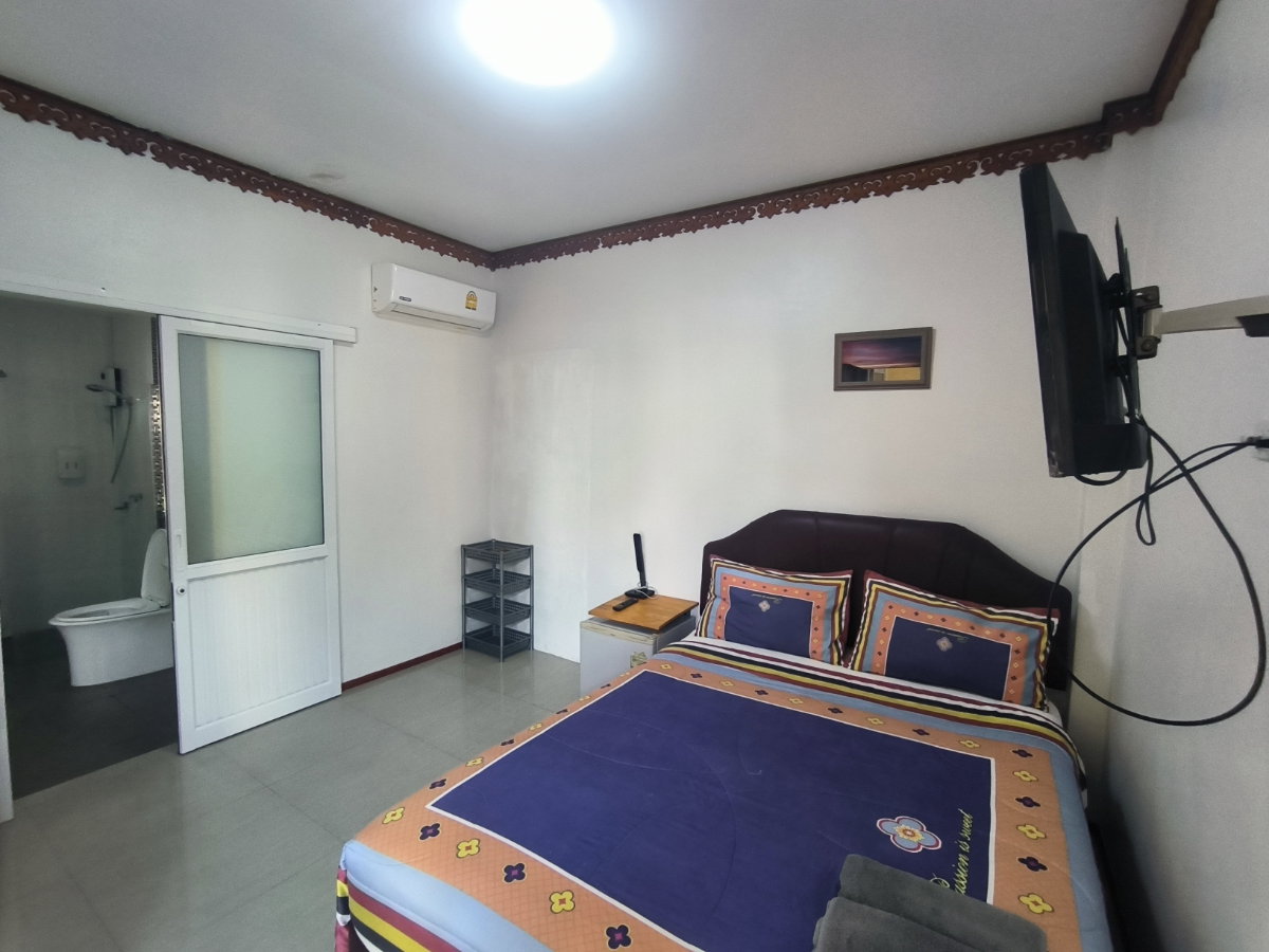 picture 8BR Pool Villa Thalang Phuket | 562 Sqm Land, 2 Houses, THB 11M Asking Price - U6100219 - 15/19