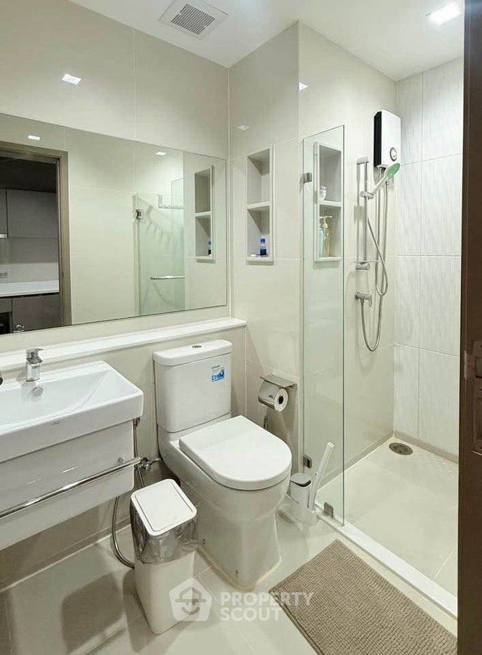 picture 1-BR At Life Asoke - Rama 9 Near MRT Phra Ram 9 (ID 3436570) - 5/7