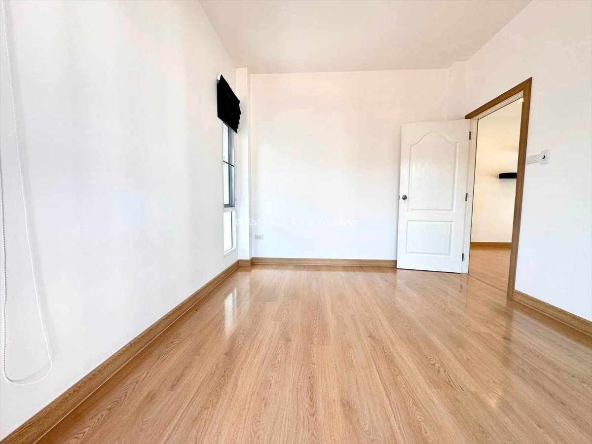 รูป ขายบ้านเดี่ยว 4 ห้องนอน ม.คริสตัลพลัส (Crystal Plus ) หนองยายบู่ ศรีราชา - รูปที่ 33/35