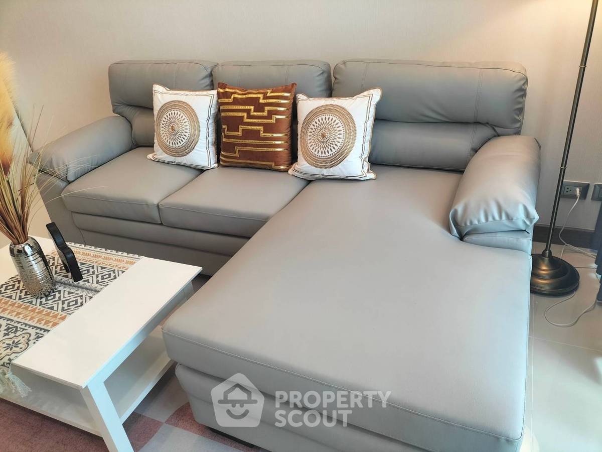 picture 1-BR Condo at Supalai Oriental Sukhumvit 39 near MRT Phetchaburi (ID 3438262) - 4/9