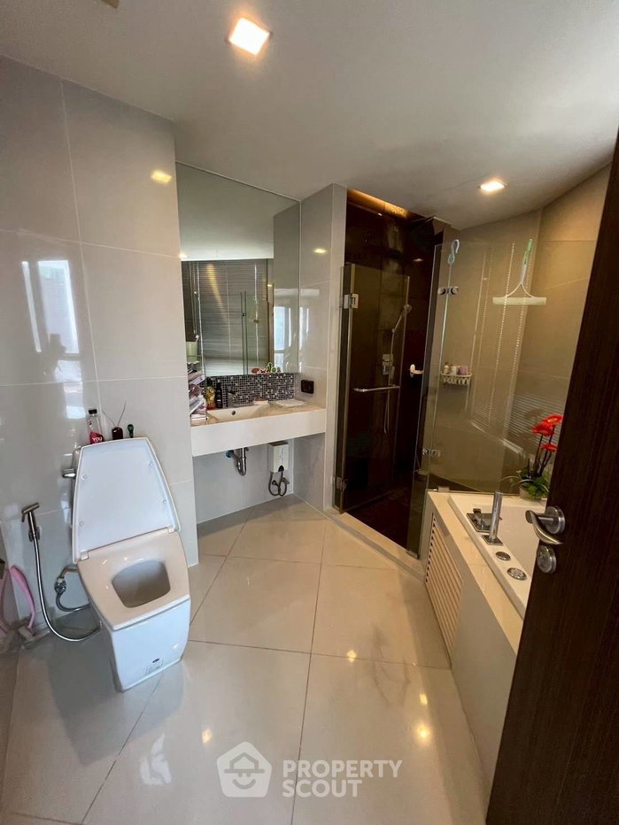 picture 70m To BTS Phra Khanong | 2-BR Rhythm Sukhumvit 44/1 (ID 3239213) - 4/21