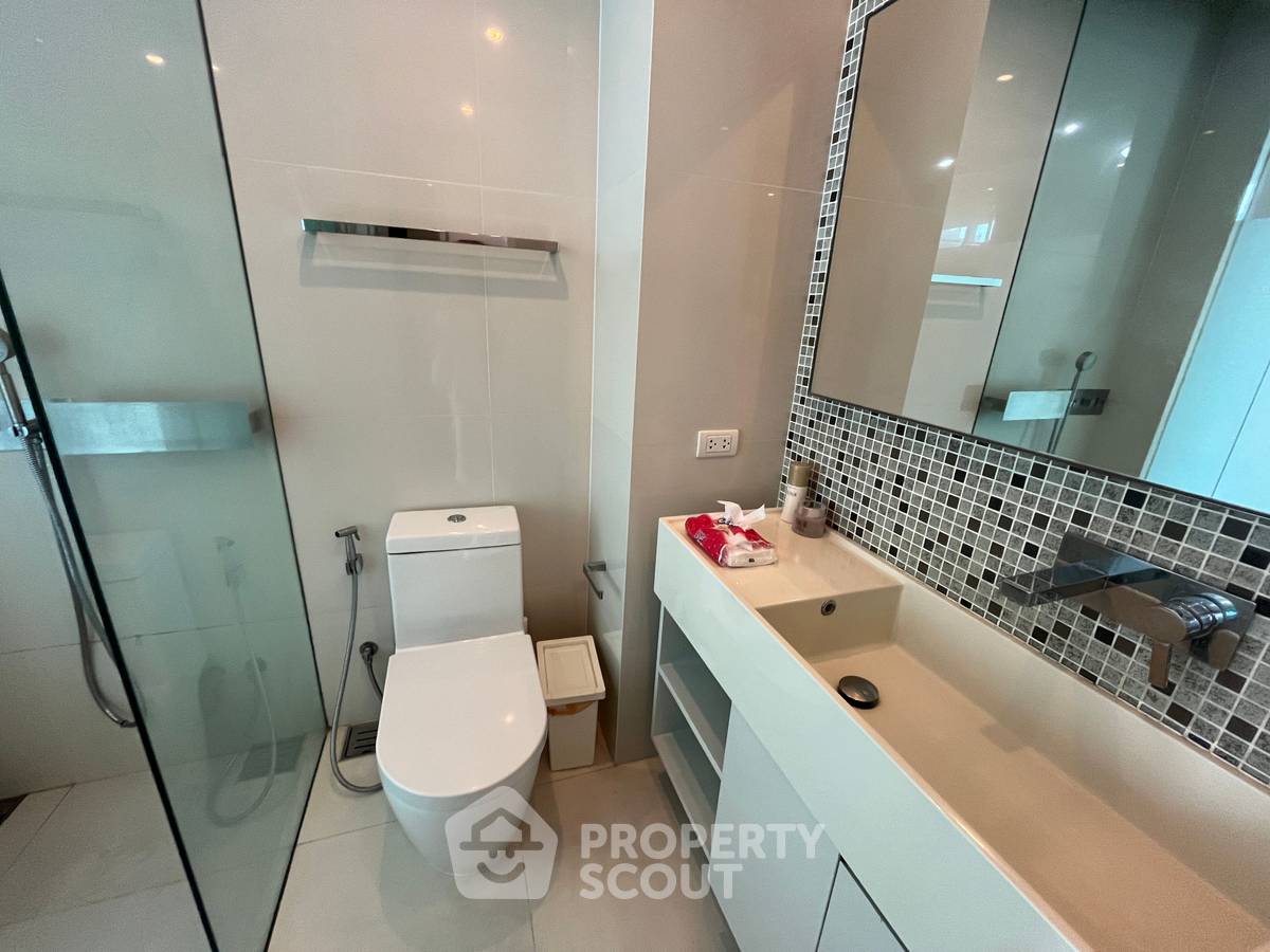 picture 15th-Floor 1-BR At The Room Sukhumvit 21 Near MRT Sukhumvit (ID 3439103) - 6/9