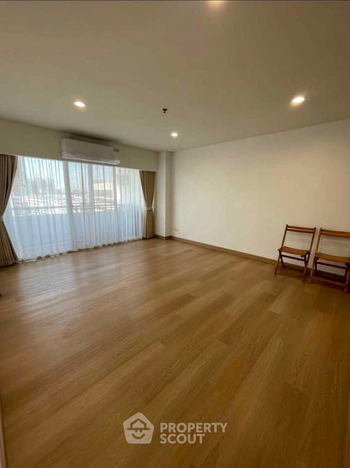 picture 1-BR Condo at The Executive Regent in Chong Nonsi (ID 3436759) - 6/10