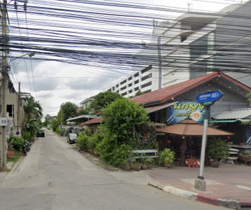 มณเฑียรทอง เพชรเกษม 88/1