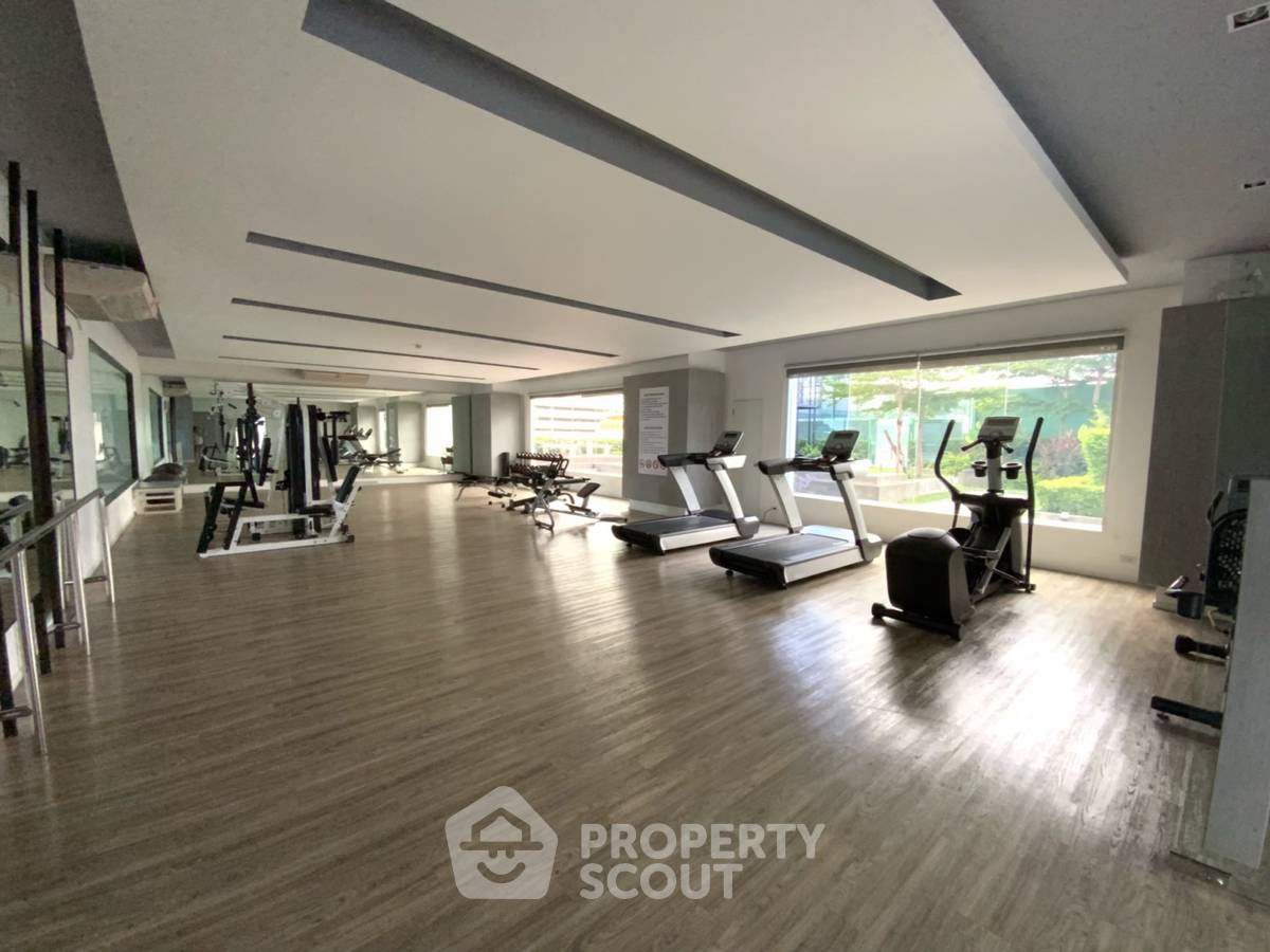 รูป คอนโด 3 ห้องนอน ขนาด 276 ตร.ม. ชั้น 24 PM Riverside Condominium (ID 375206) - รูปที่ 9/20