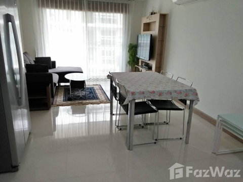 2 Bedroom Condo for rent at The Clover 1388406