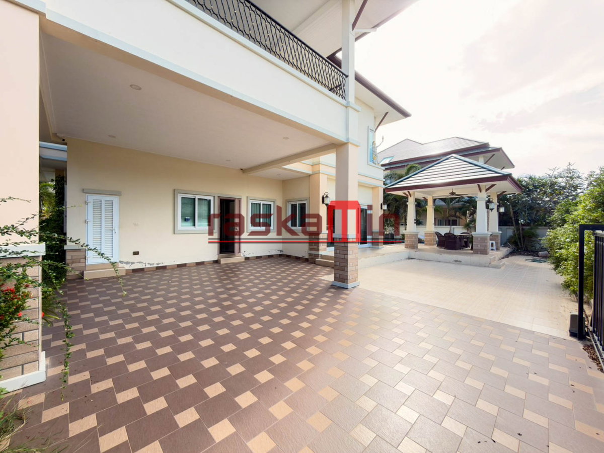 รูป Baan Dusit Pattaya Hill บ้านขาย 4 ห้องนอน พร้อมสระว่ายน้ำส่วนตัว - รูปที่ 3/36