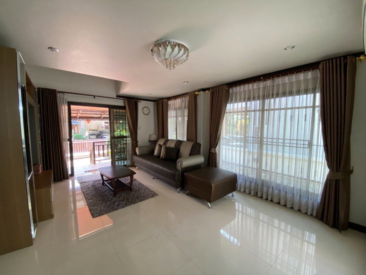 รูป ให้เช่าบ้านเดี่ยวหลังใหญ่ คันทรีโฮม( Counrty Home )  ทำเลดีติดถนน ใกล้ J park ศรีราชา - รูปที่ 17/63