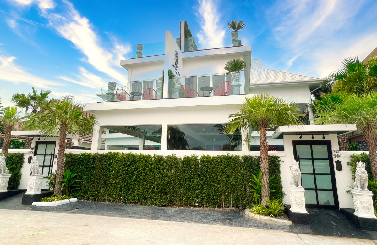 รูป ART Pool Villa Pattaya 8 ห้องนอน - รูปที่ 1/66