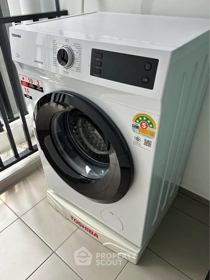 picture 1-BR Condo at Regent Home Wutthakat near BTS Wutthakat (ID 3436675) - 9/10