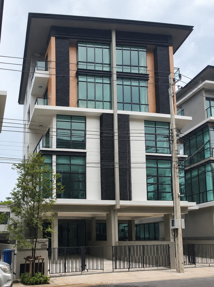 รูป 🏢✨ ให้เช่า โฮมออฟฟิศ 5 ชั้น | Premium Place เกษตร–นวมินทร์ - รูปที่ 8/9