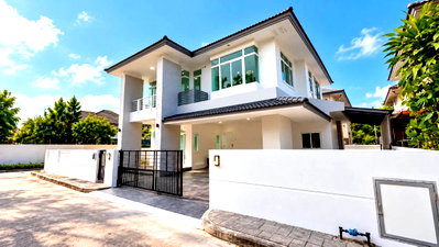 บ้านเดี่ยว ศรีราชา ชลบุรี : ขายบ้านเดี่ยว หมู่บ้านคันทรีโฮม เลคแอนด์พาร์ค ทำเลอัสสัมชัญ–ศรีราชา ชลบุรี 