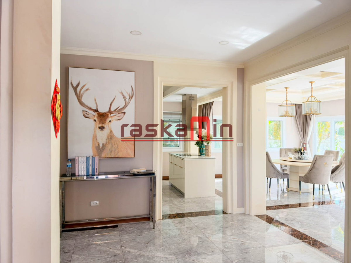 รูป Baan Dusit Pattaya Hill บ้านขาย 4 ห้องนอน พร้อมสระว่ายน้ำส่วนตัว - รูปที่ 10/36