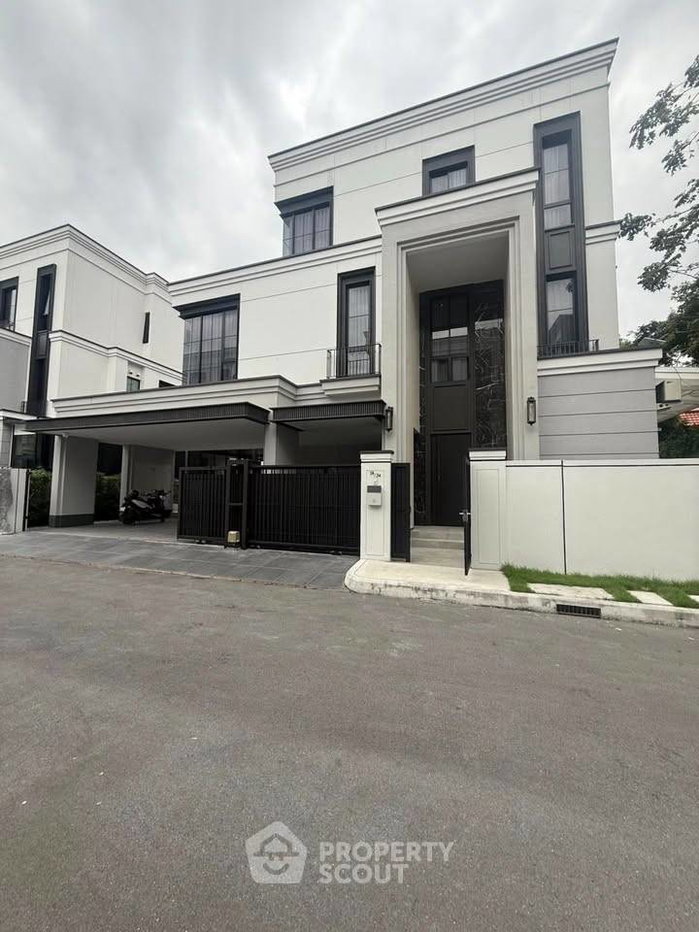 รูป บ้าน 4 ห้องนอน ขนาด 544 ตร.ม. ที่ Malton Gates Krungthep Kreetha (ID 3435292) - รูปที่ 1/8