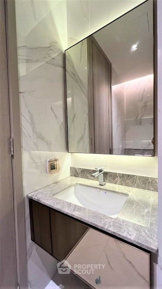 picture 2-BR Condo at The Reserve Sathorn near BTS Sala Daeng (ID 3438323) - 13/17