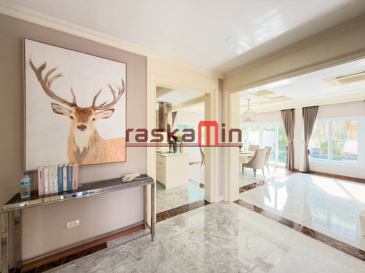 รูป Baan Dusit Pattaya Hill บ้านขาย 4 ห้องนอน พร้อมสระว่ายน้ำส่วนตัว - รูปที่ 11/36